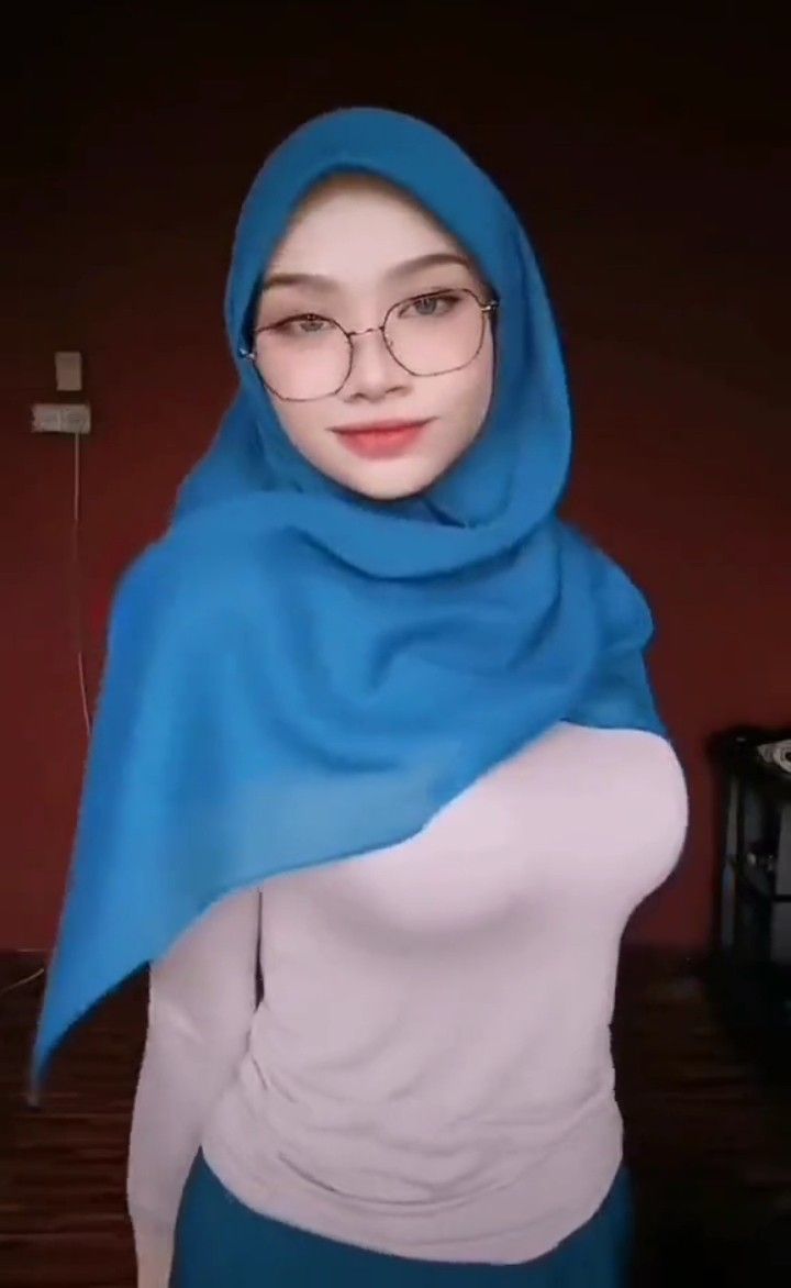 Top Trending Gadis Hijab Barat Viral Burung Abang Terjepit Kerang Ajaib Nyampe Lumer Di Dalam