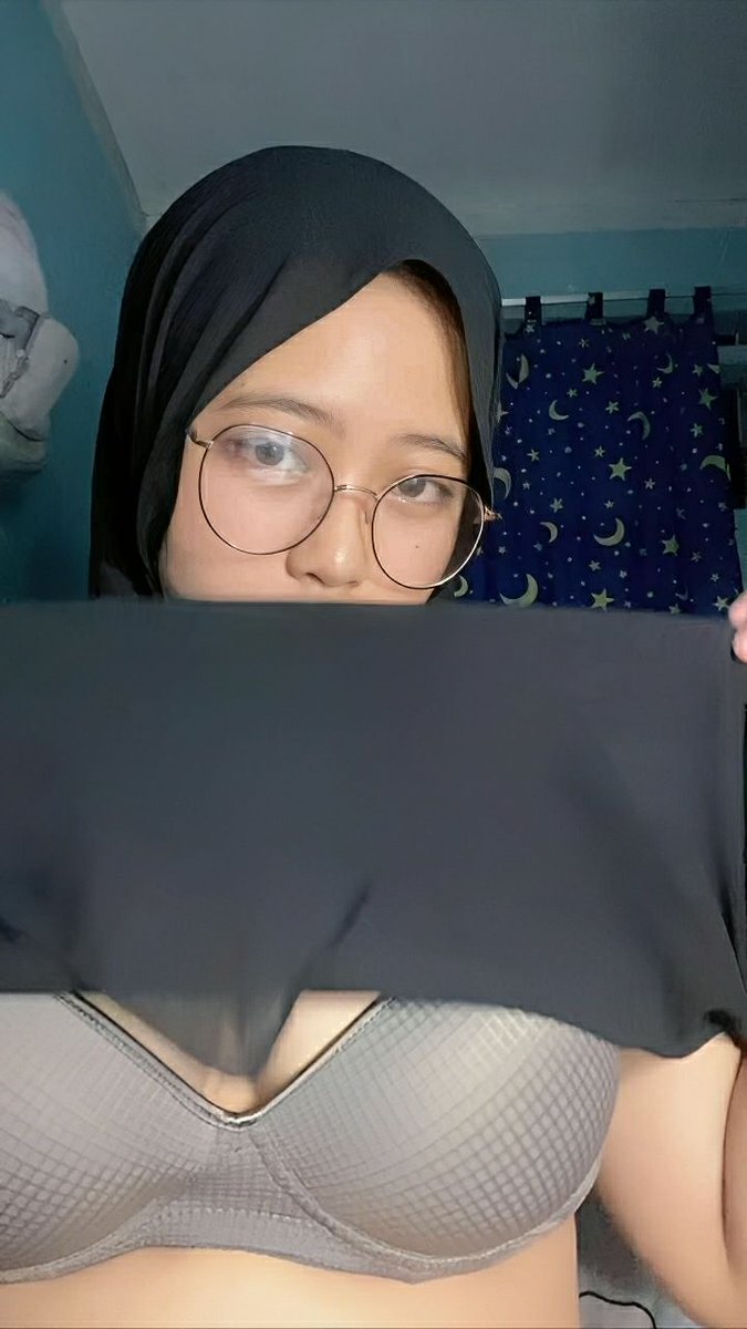 20 Trend Hijab Kekinian Terpopuler dan Viral Tiri , Ada Apa Saja?
