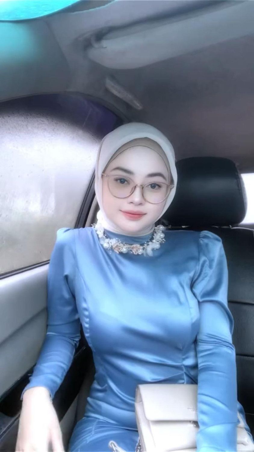 Indo Jilbab Indo Terbaru Kamu Adalah Segalanya, Dulu, Sekarang, Dan Selamanya. Most Practical