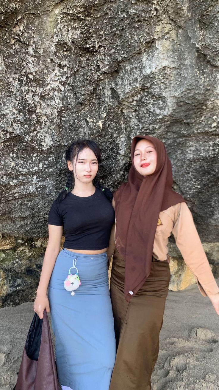 20 Tiktok Yg Viral Terbaru Top di Viral Indo on Social Media in 2025 Sma Viral Abg Sma Indo Updated yang Lagi Viral 2026 B0k3p Indo Cewenya Bilang Ayo Sayang Cepet Keluarin
